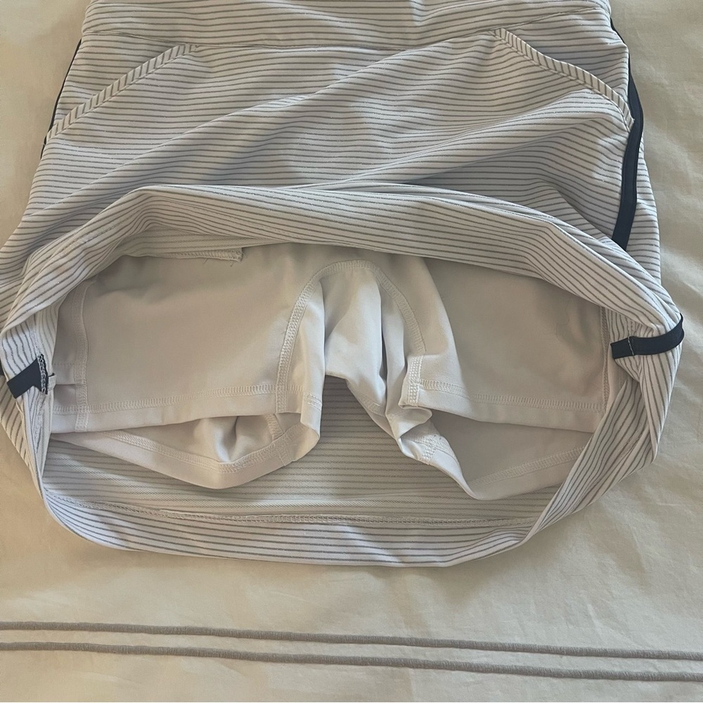 Peter Millar Gray Striped Skort - image 4